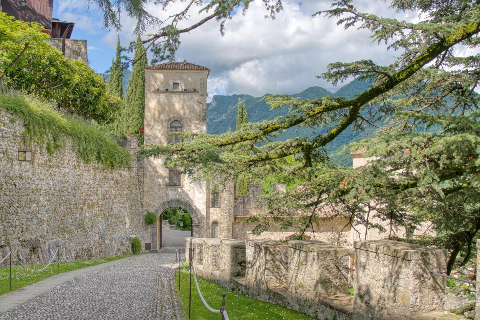 Castelbrando Hotel Cison di Valmarino Exterior photo